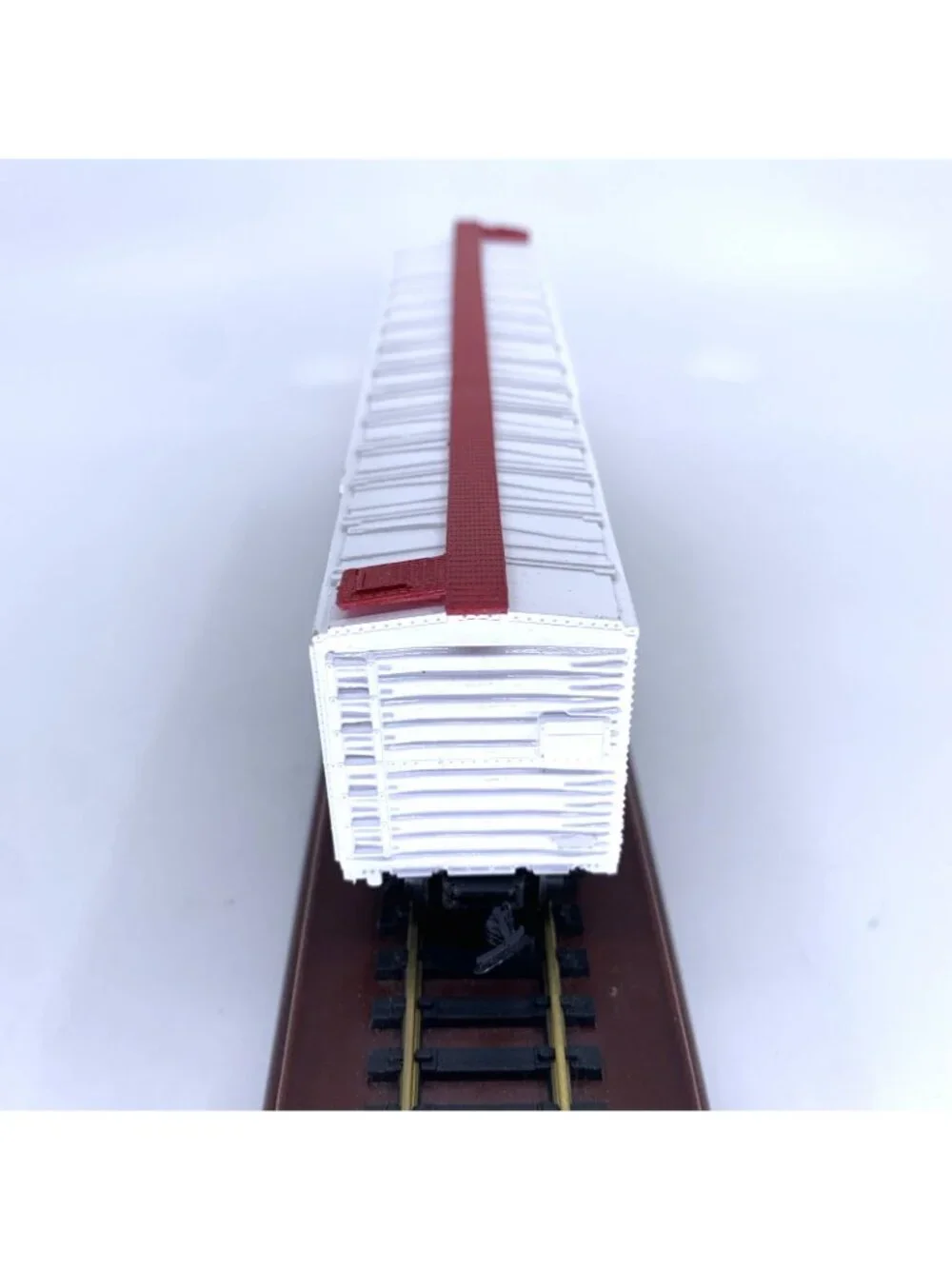 AHM 5582-10 HO Scale Christmas 1979 Seasons Greetings 50' Plug Door Boxcar Vtg